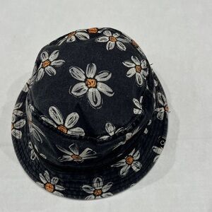 Empyre Bucket Hat - Charcoal and White Floral
